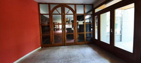 Domaine hôtelier rare entre La Rochelle et Niort, foncier exceptionnel avec parc arboré