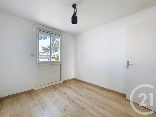 Appartement F3 à vendre  3 pièces - 60,61 m 2   PERPIGNAN  - 66