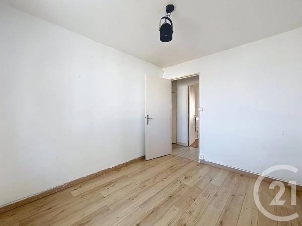 Appartement F3 à vendre  3 pièces - 60,61 m 2   PERPIGNAN  - 66