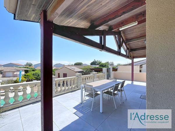 Maison T4 plain-pied avec piscine et sous-sol - Bruguières 31150