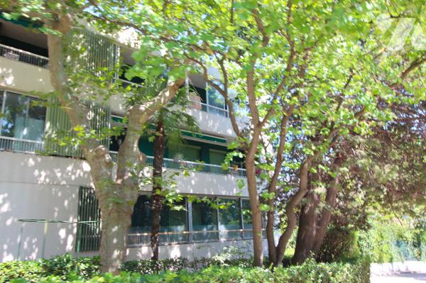 Appartement T3 de 68m2 (Carrez) complètement à rénover, quartier Saint-Just / Malpassé (13e)