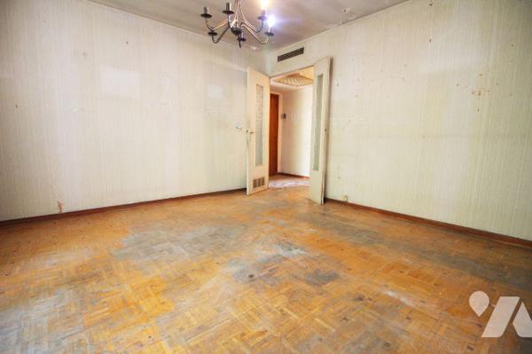 Appartement T3 de 68m2 (Carrez) complètement à rénover, quartier Saint-Just / Malpassé (13e)