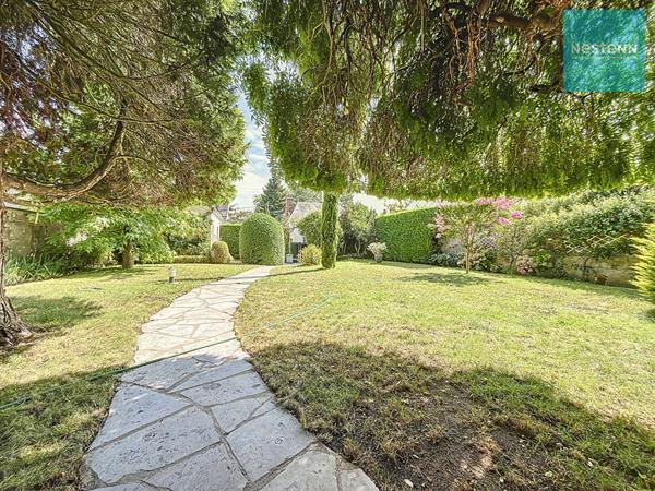 Maison de charme dans le centre de Montrichard Val De Cher 8 pièce(s) 190 m2