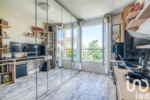 Appartement à vendre 3 pièces 56 m² Magny-le-Hongre