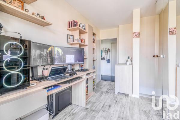 Appartement à vendre 3 pièces 56 m² Magny-le-Hongre