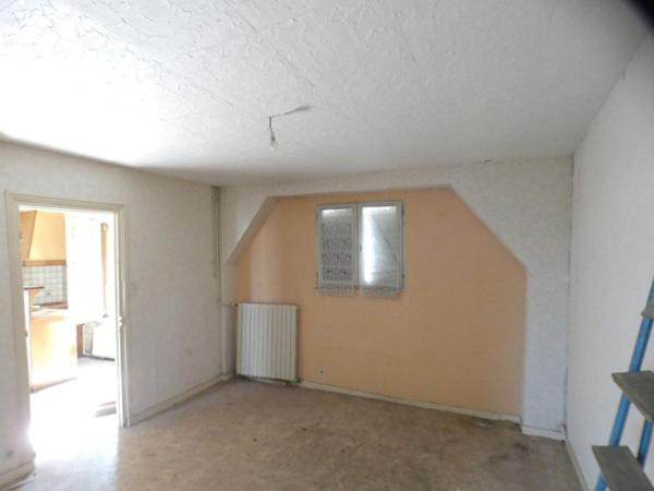 Maison à rénover au coeur de Sarlat avec création de 2 appartements possible