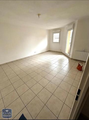 Appartement à louer 2 pièces 47.9m² Albert (80300)