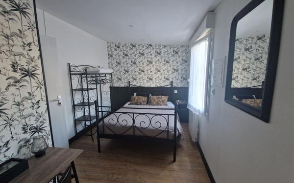 Immeuble à vendre    9 pièces •  Châteaubriant