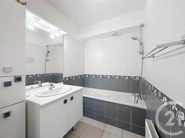 Appartement F3 à vendre  3 pièces - 72,78 m 2   MONTPELLIER  - 34