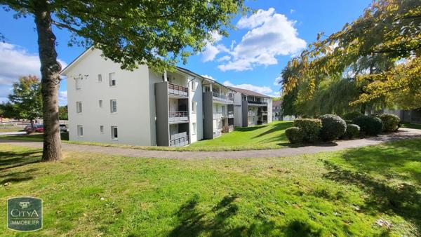 Appartement à louer 2 pièces 51.98m²