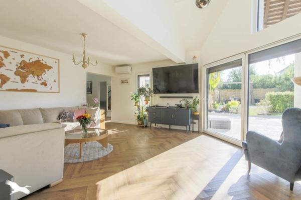 Maison à vendre |  Marines |  8 pièces | 212 m²