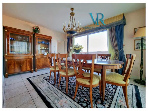 Prévessin-Moëns (01280) APPARTEMENT DE PRESTIGE EN ATTIQUE – VUE PANORAMIQUE SUR LES ALPES ET LE JURA – PREVESSIN-MOENS (01280)