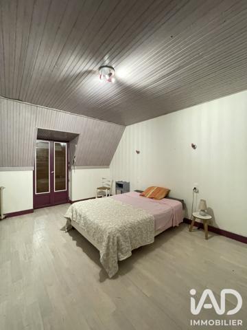 Maison à vendre 9 pièces 421,26 m² Saint-Avé