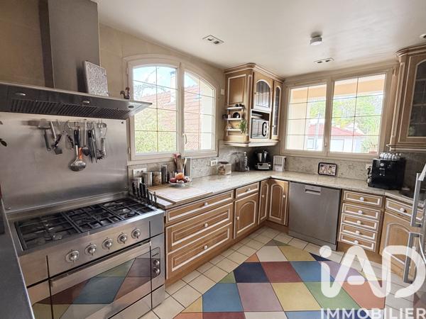 Maison à vendre 7 pièces 176 m² Soisy-sur-Seine