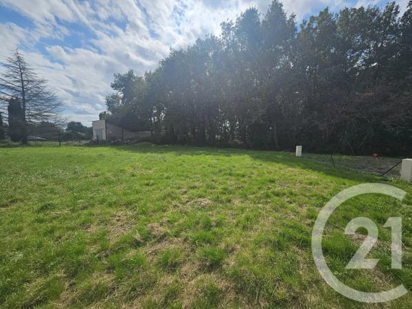 Terrain à vendre  723 m 2   MONTBARTIER  - 82