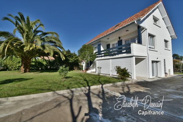 Coup de coeur à Ondres - Maison d'environ 195 m² habitable entièrement rénovée avec T2, Annexe et Garage