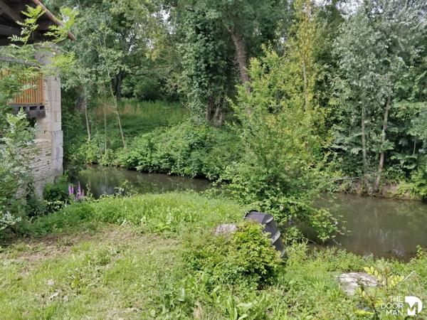 Maison - À vendre - 246 m² - LE VANNEAU-IRLEAU | The Door Man