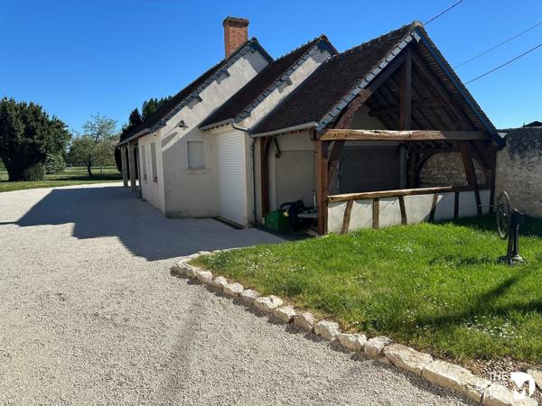 Propriété - À vendre - 367 m² - MONT-PRES-CHAMBORD | The Door Man