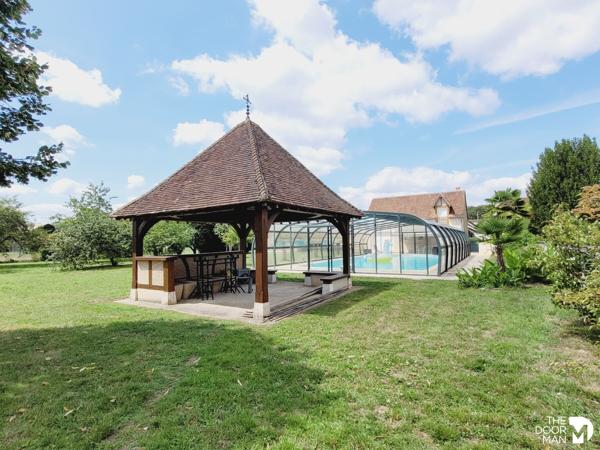 Propriété - À vendre - 367 m² - MONT-PRES-CHAMBORD | The Door Man