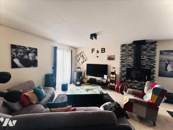 ST PIERRE SUR DIVES-PROCHE ECOLE ET PLACE DU MARCHE