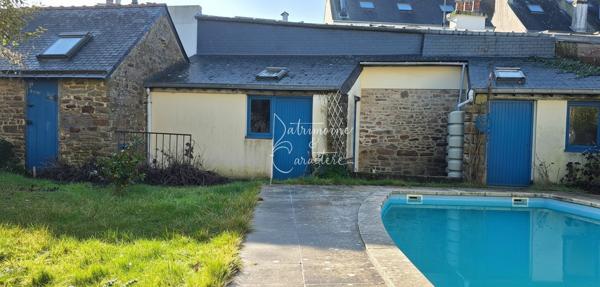 Vaste demeure bourgeoise place Jean XXIII