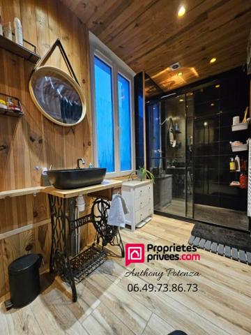Maison 2 appartements 7 pièce(s) 114m2