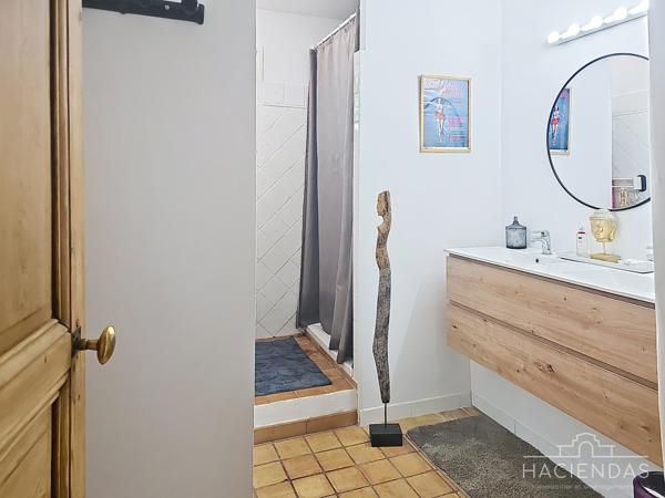 Lauris (84360) Toute l'authenticité de la Provence dans le Luberon sud