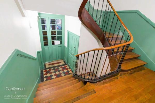 Dijon plein cœur de ville t2 rénové pde 53,50 dans très belle copropriété