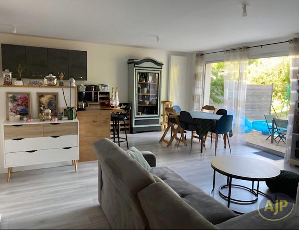 Maison à vendre Elven - 4 pièces, 83m² avec 3 chambre(s) à 283 500€ - AJP Immobilier Vannes