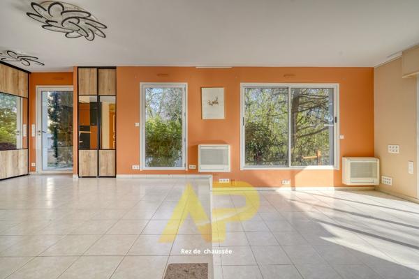 Maison Chatenay Malabry 195 m2 €859 000 ** - Référence 541