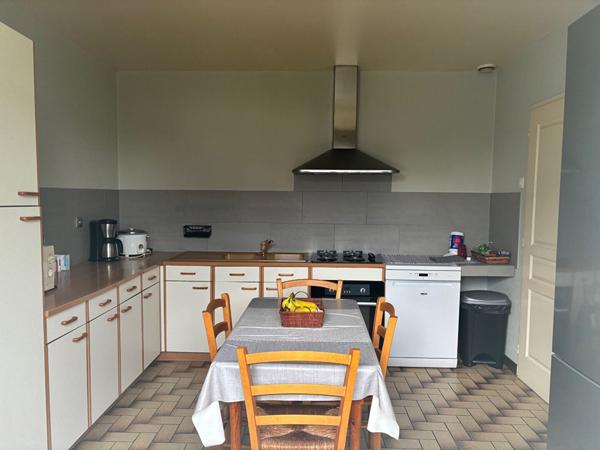 Ligné 5 chambres - Le charme du plain-pied, au coeur d'un écrin de verdure