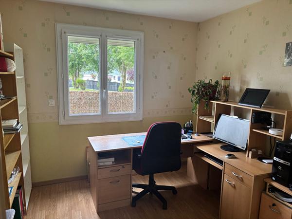 Ligné 5 chambres - Le charme du plain-pied, au coeur d'un écrin de verdure