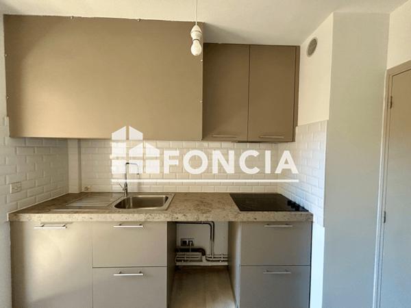 Location Appartement 2 pièces 45.81 m² - RESIDENCE DU PALAIS Carcassonne 11000