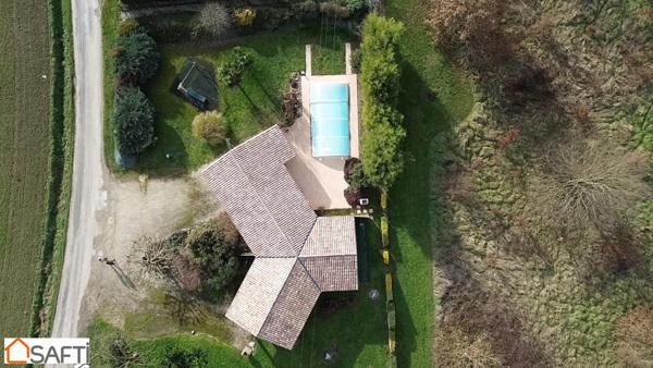 Maison de plain-pied 132 m2 habitable avec piscine