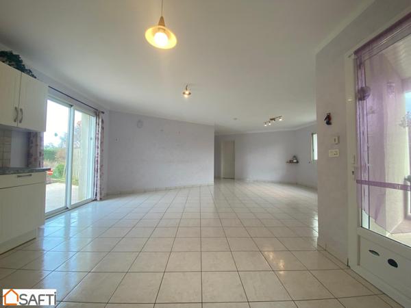 Maison de plain-pied 132 m2 habitable avec piscine