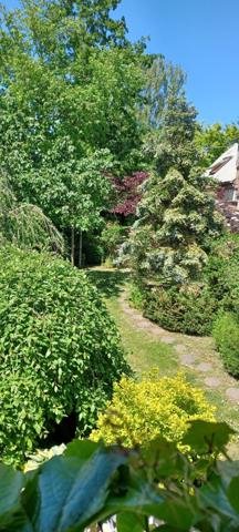 Belle maison de village avec maison d'amis