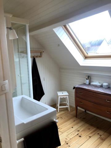 Belle maison de village avec maison d'amis