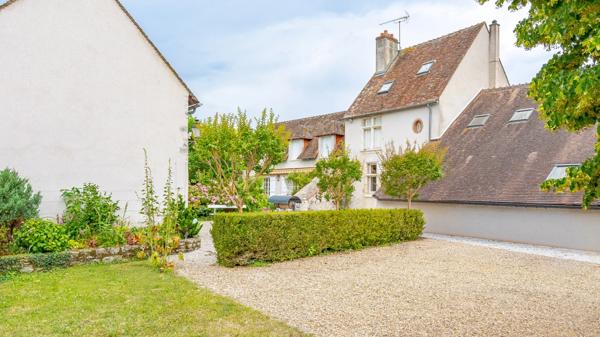 Maison de village Saint-Denis-sur-Loire - LOIR ET CHER