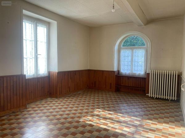 Maison à vendre à Bais en Mayenne (53160), ref : 12703/3677