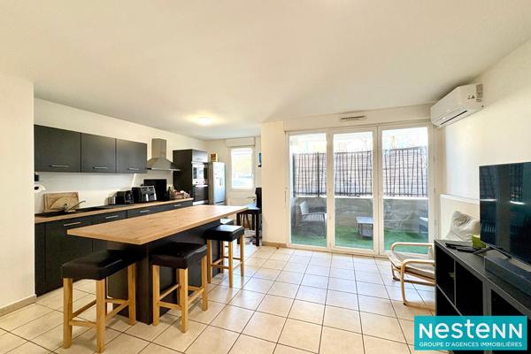 Appartement Vaulx En Velin Village 3 pièce(s) 63.35 m2 avec terrasse et un garage fermé - proche transports