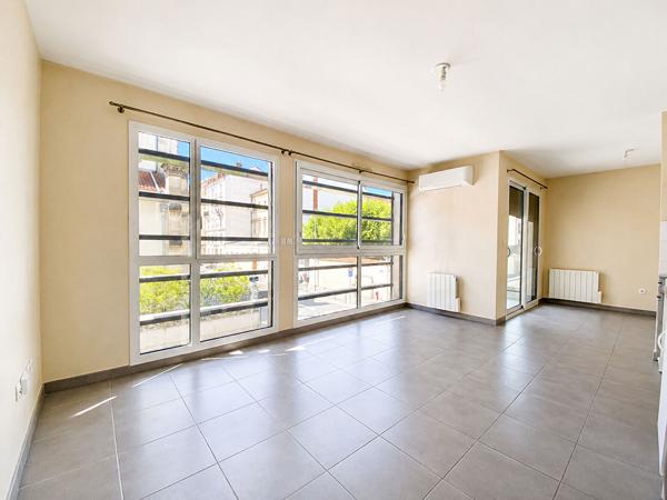 Appartement T2 Lyon 6ème- Calme et lumineux avec balcon