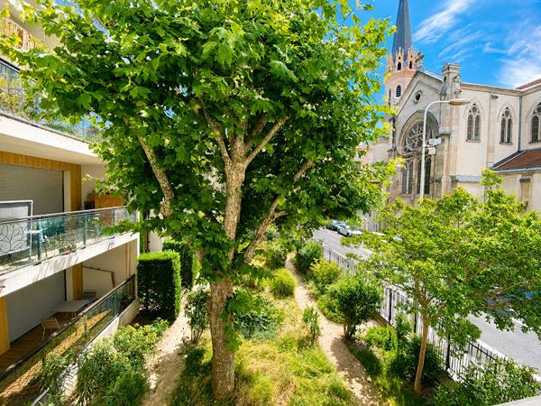Appartement T2 Lyon 6ème- Calme et lumineux avec balcon