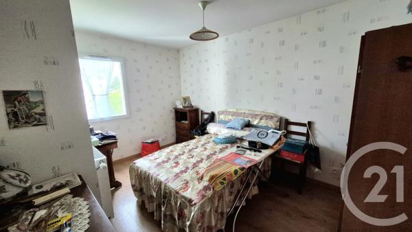 Appartement F3 à vendre  3 pièces - 68 m 2   FONTAINE  - 38