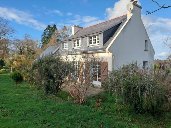 Maison 5 pièces 115 m²à Fouesnant à rénover