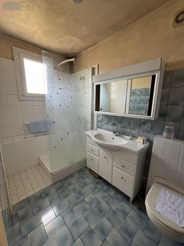 Maison de ville à vendre à Briec dans le Finistère (29510), ref : MAIS/1071   
Bourg