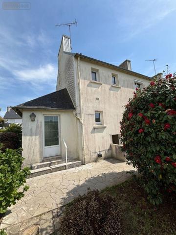 Maison de ville à vendre à Briec dans le Finistère (29510), ref : MAIS/1071   
Bourg