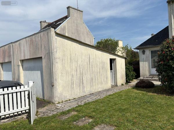 Maison de ville à vendre à Briec dans le Finistère (29510), ref : MAIS/1071   
Bourg