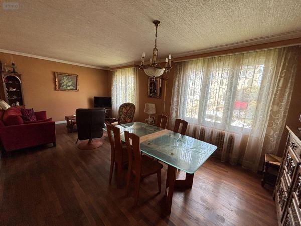 Maison de ville à vendre à Briec dans le Finistère (29510), ref : MAIS/1071   
Bourg