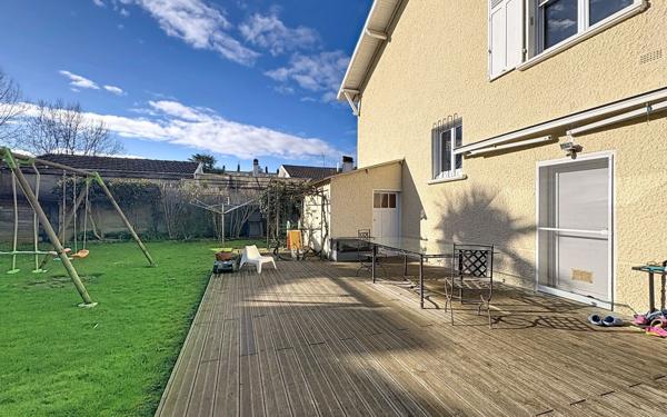 Maison à vendre    5 pièces • 150 m2 Billère