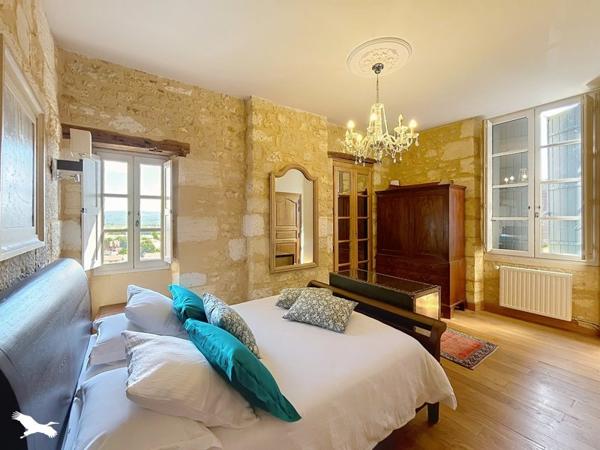 Maison à vendre 416 000 € Saint-Cyprien 7 p 225 m² DPE D